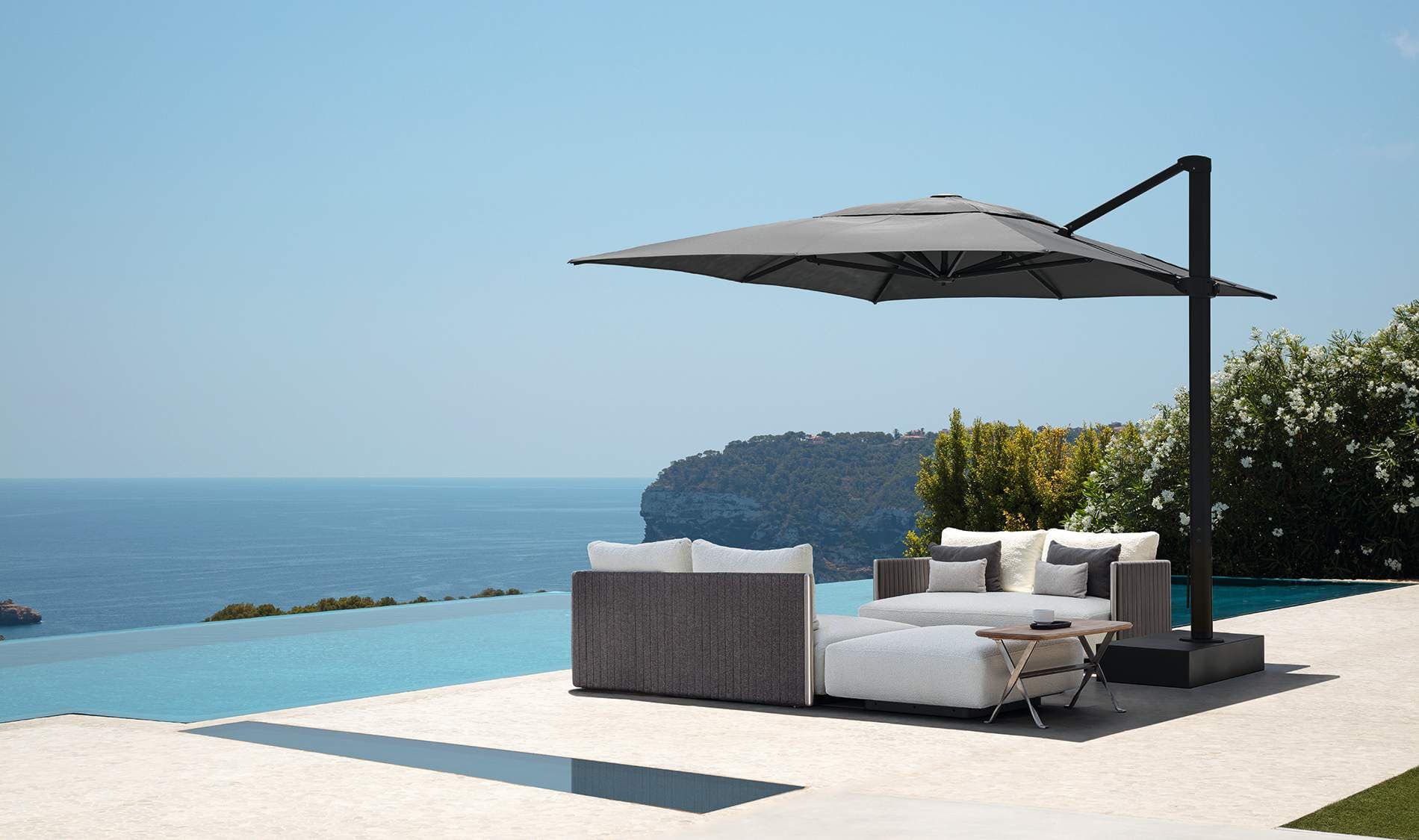 Svalbard Cantilever Parasol